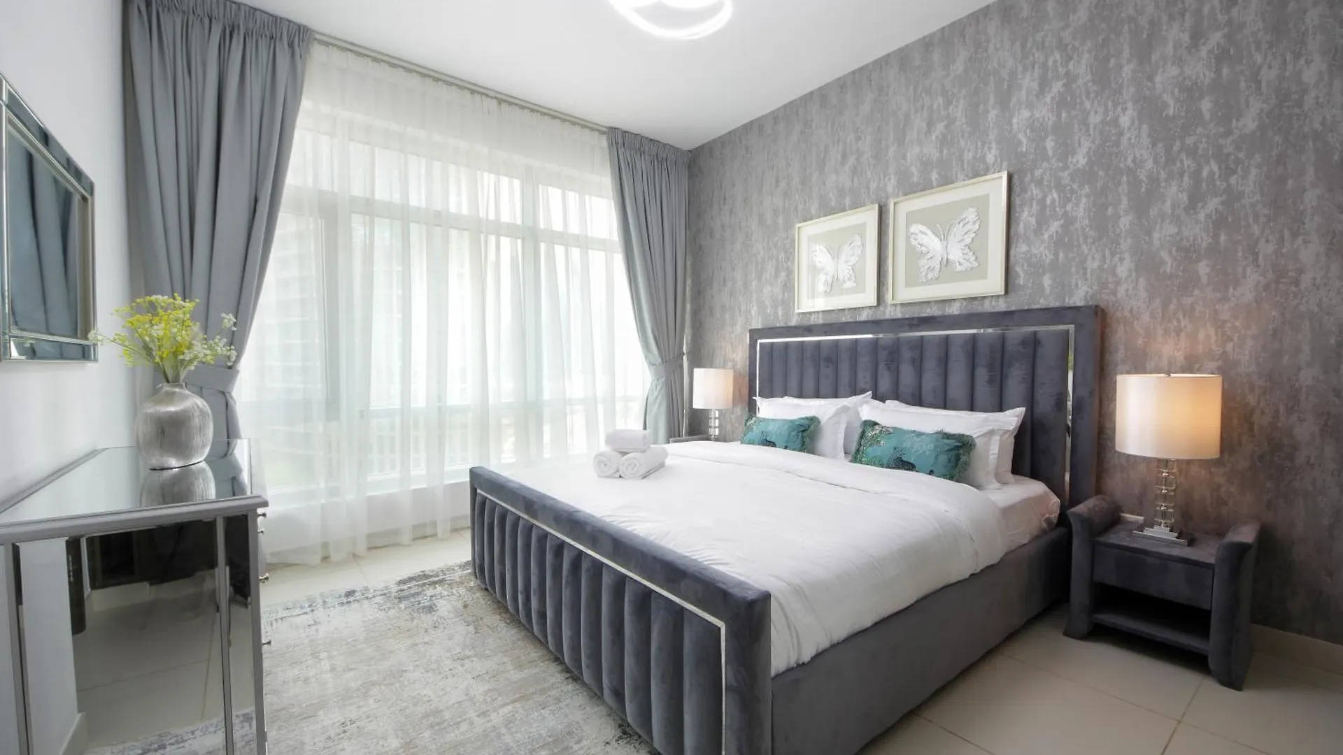 Spectacular 1Bhk Near Dubai Mall In The Lofts East - Truebleu Homes 0*,